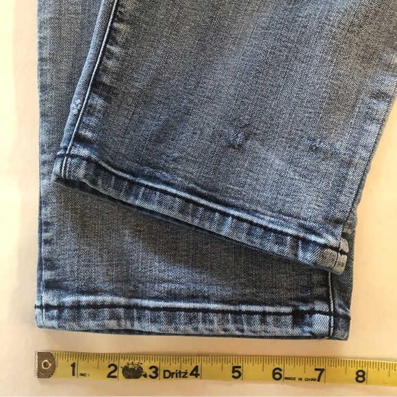 Liverpool Michelle Capri Light Wash (10/30) - Picture 10 of 14